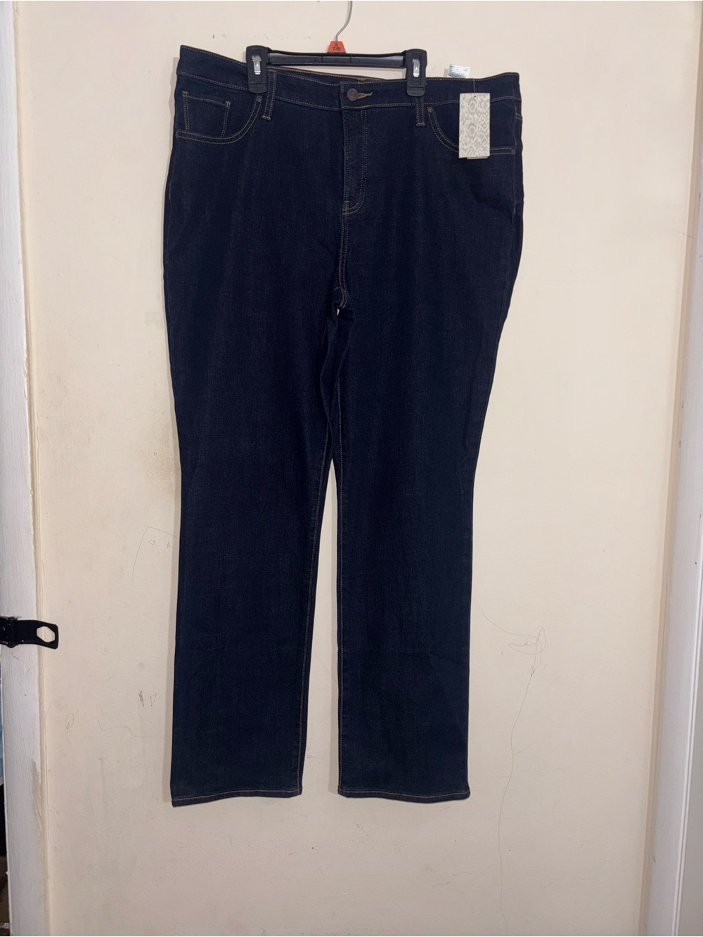 Chico's So Slimming Girlfriend Straight Leg Jeans Size U.S 16R
